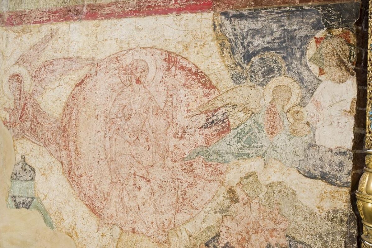 Жена, облаченная в солнце