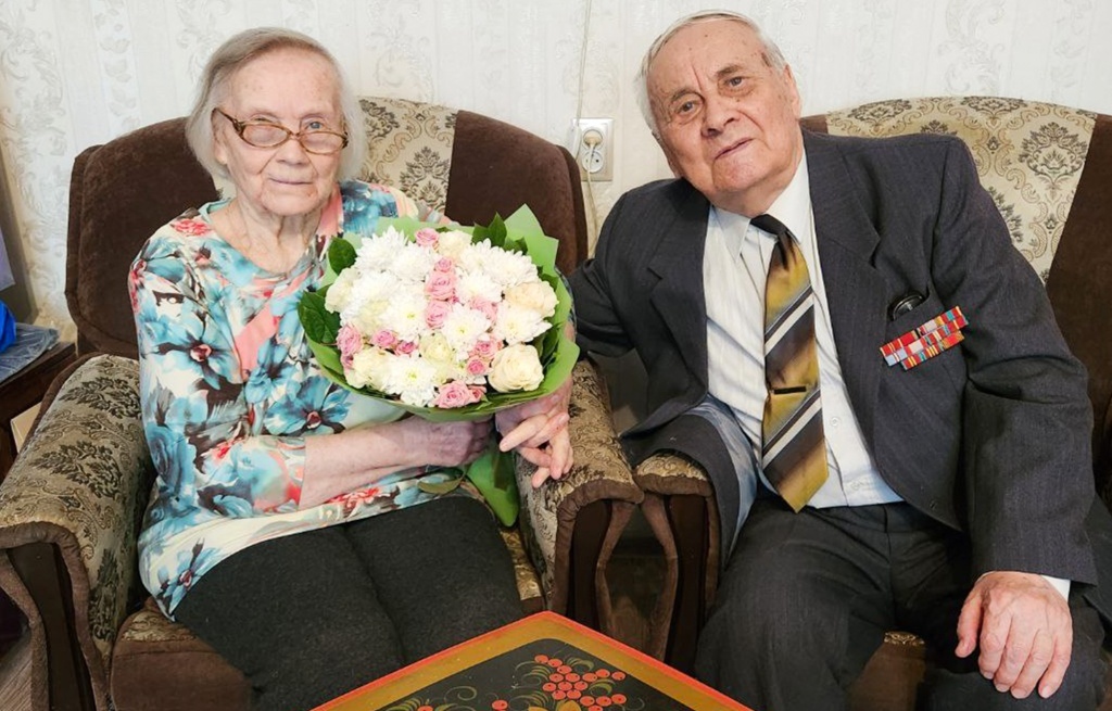 Сегодня в Твери день рождения празднует участник Парада Победы 1945 года Владимир Николаевич Левандовский