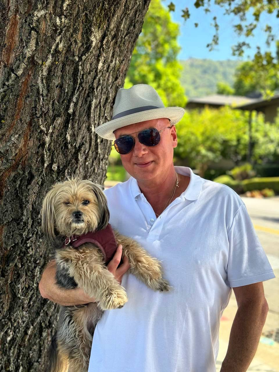 Геннадий Брин со своей собакой Клои США Калифорния Сан-Франциско