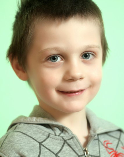 ТРИ СЫНА ищут родителей!