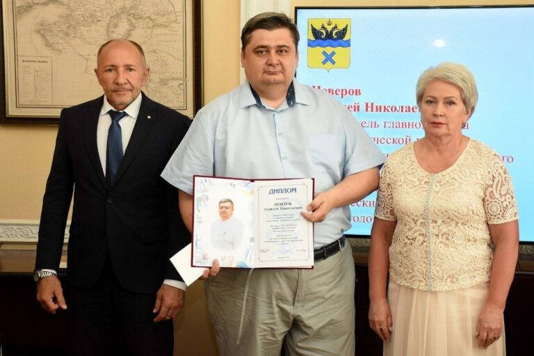   Муниципальной премии имени Чугреевой удостоен оренбургский хирург Алексей Неверов Кристина Просвиркина