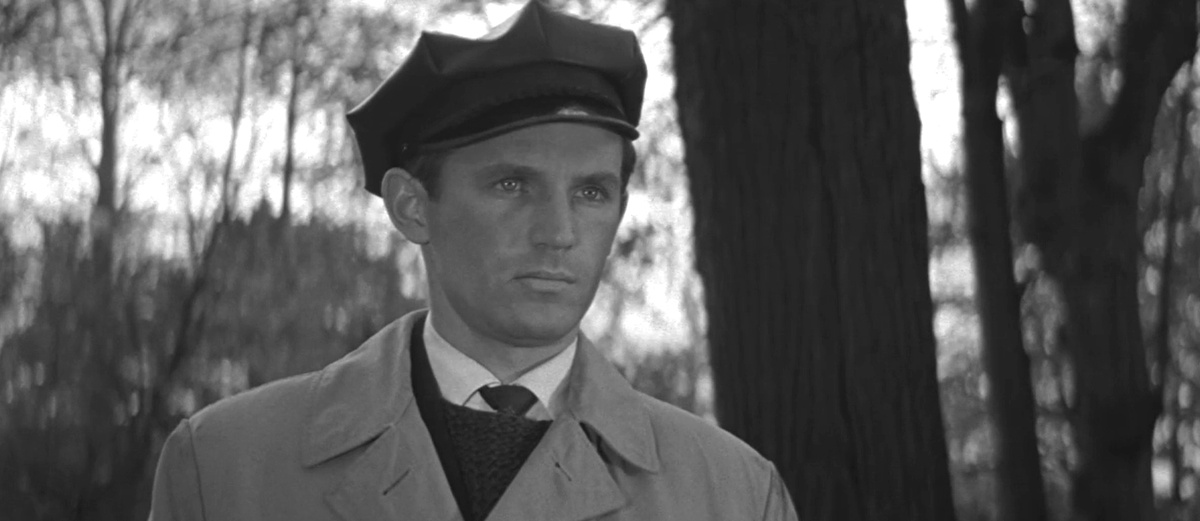 Кадр из кинофильма "Щит и меч", 1968 г., режиссер Владимир Басов, сценаристы Владимир Басов, Вадим Кожевников, композитор Вениамин Баснер (скриншот)