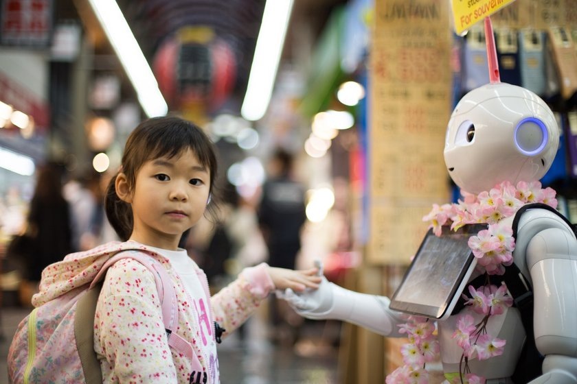Один из крупнейших в мире производителей секс-кукол, компания Starpery Technology, работает над продвинутыми роботами на базе искусственного интеллекта, передает South China Morning Post.-2