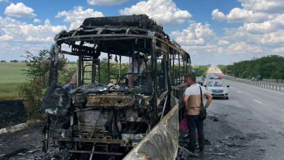    Под Симферополем сгорел дотла пассажирский автобус Татьяна Сидорова