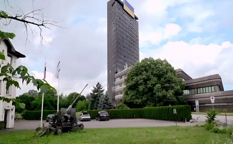 "А вдруг выстрелит?"