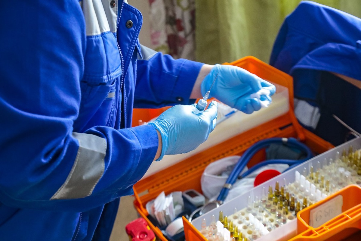    Более 150 россиян заболели ботулизмом