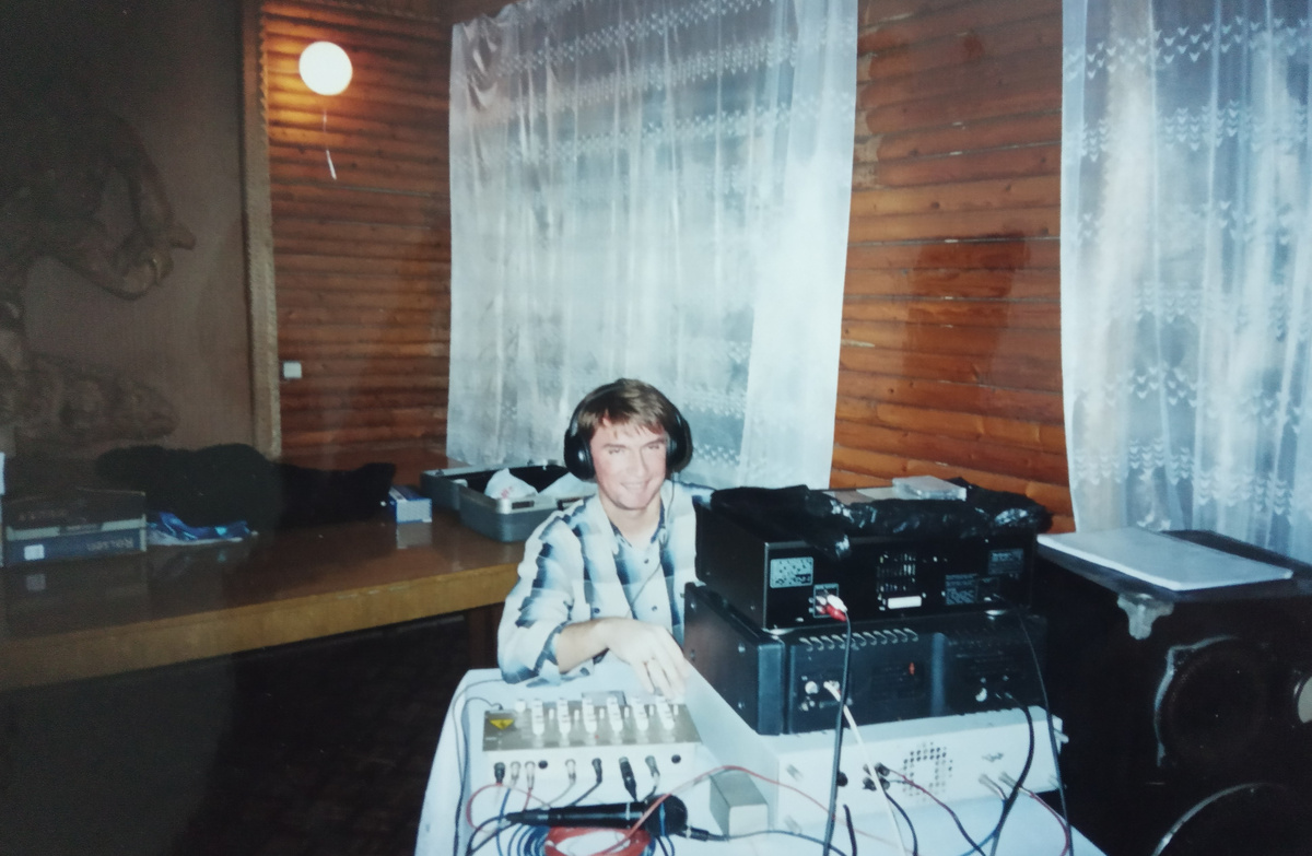 На фото автор рассказа. Начало 2000-х.