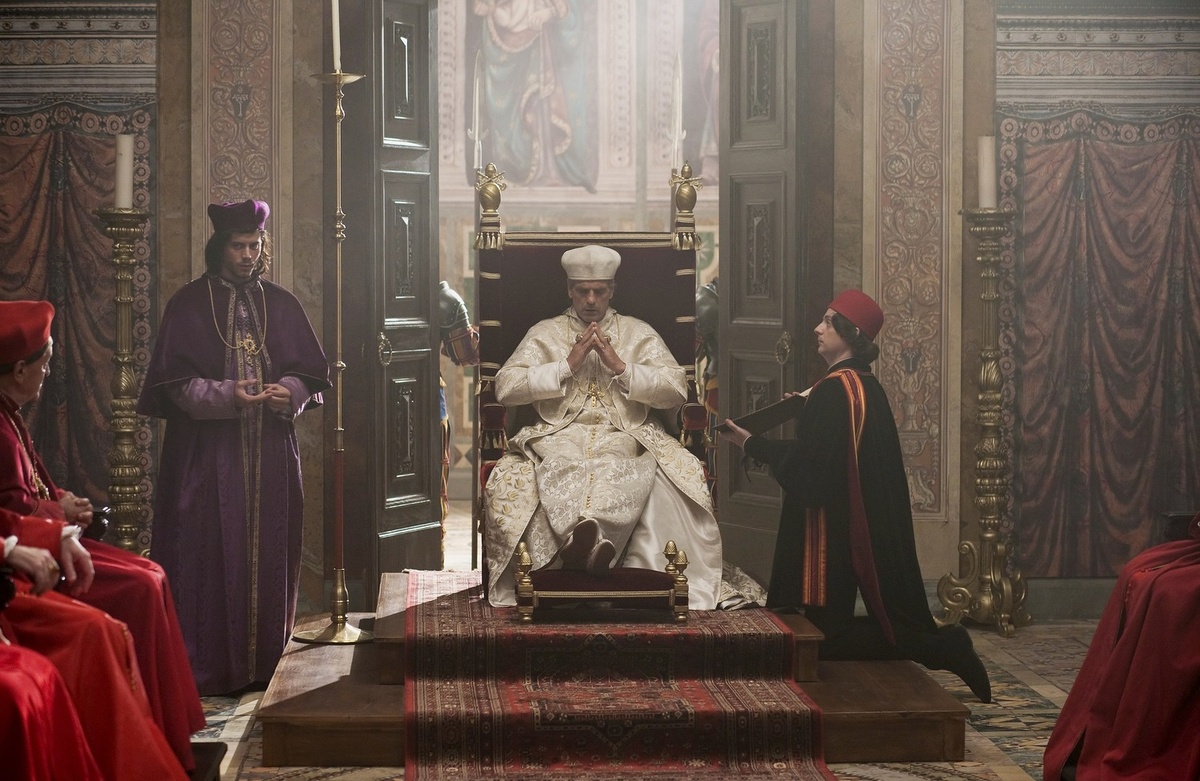 Кадр из сериала "Борджиа", 1 сезон. На фото: Джереми Айронс ( Родриго Борджиа), Франсуа Арно (Чезаре Борджиа). Источник фото: интернет