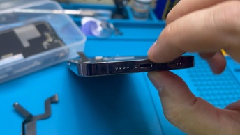 iPhone 14 Pro Max не заряжается, не включается? Как поменять разъём зарядки своими руками?
