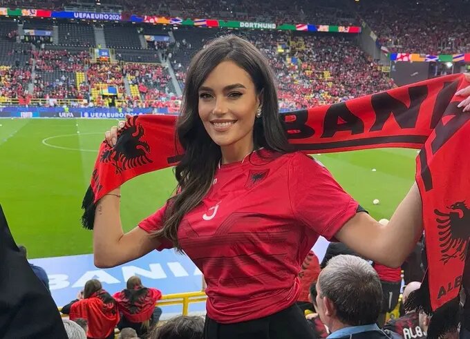 Телеведущая Ева Мурати 