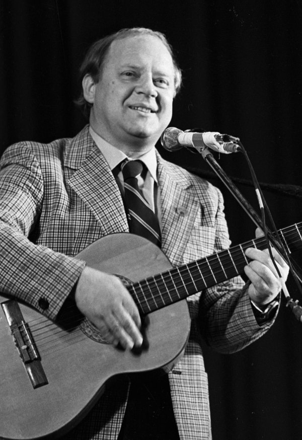    Юрий Визбор. / Фото: Ю. Луньков / РИА Новости