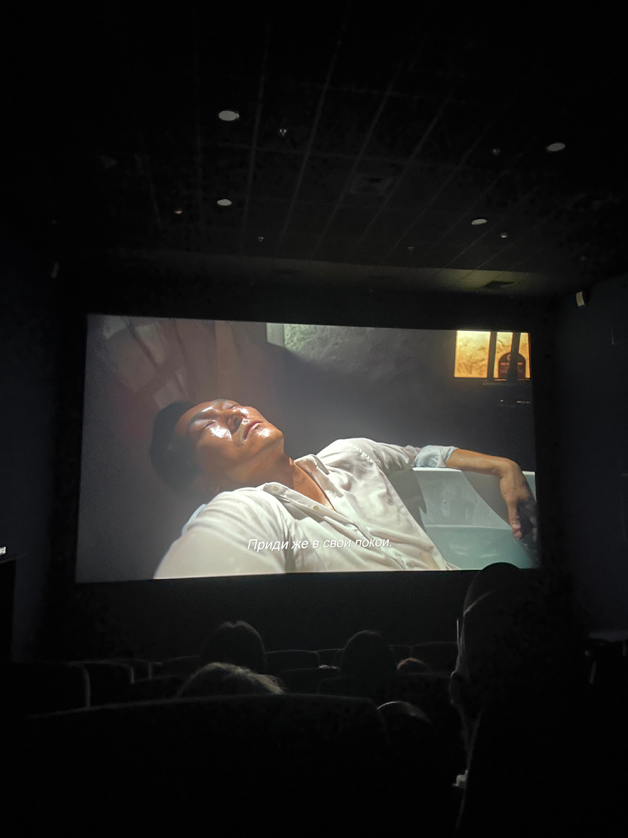 Кадр из фильма "Проклятие: «Зов могилы»".