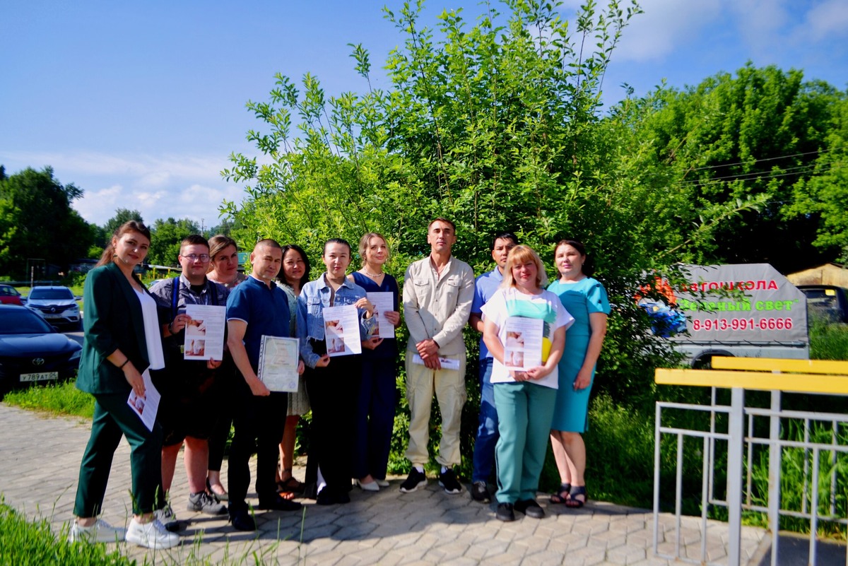    ????????????????????????????????????