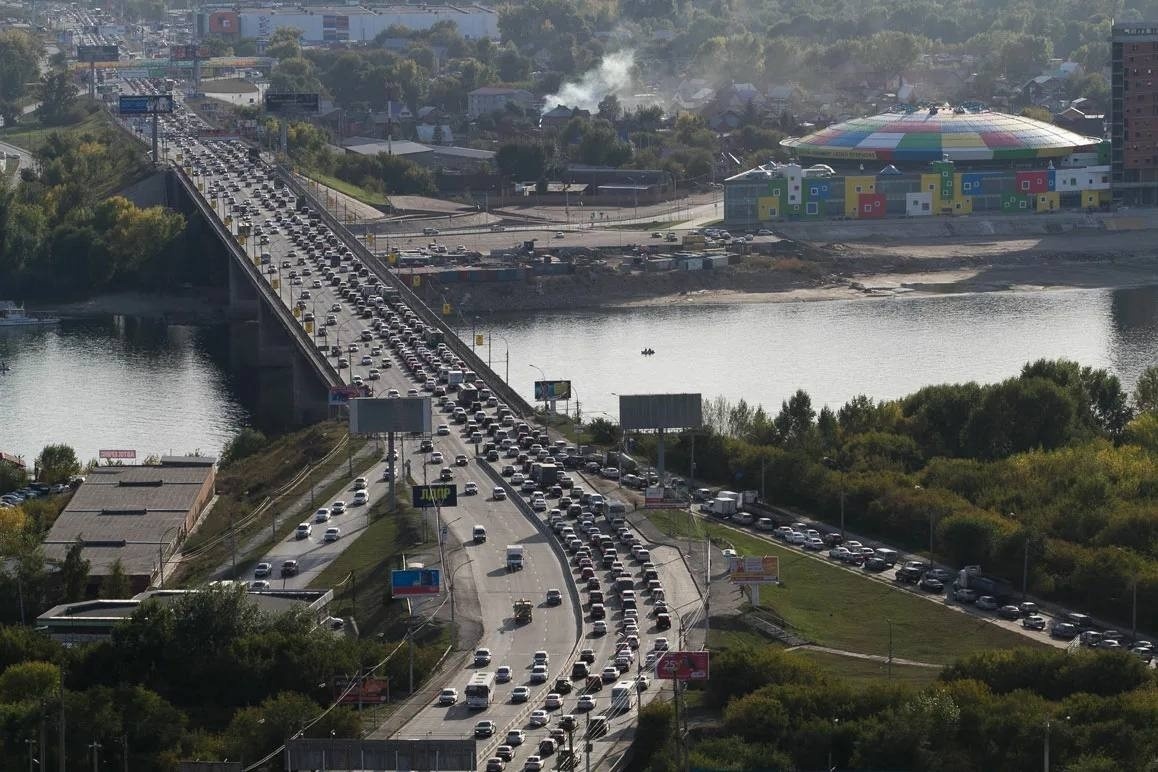 Димитровский мост в Новосибирске