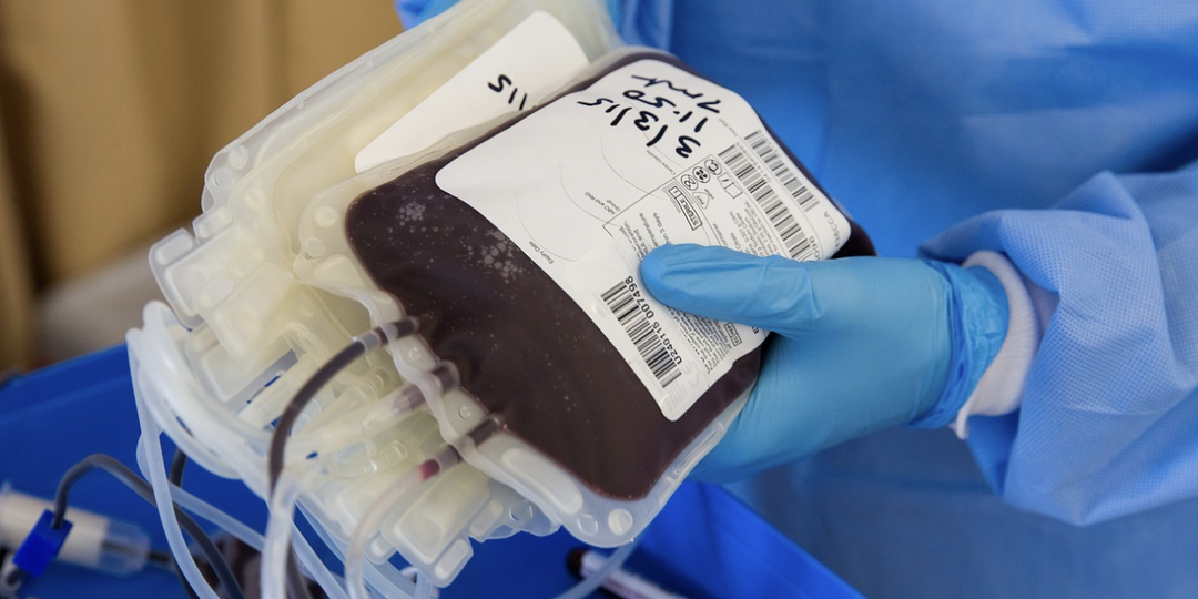 Новый Закон Госдумы для доноров крови и расширенная льготная поддержка. Важность закона. 10 фактов о донорстве крови