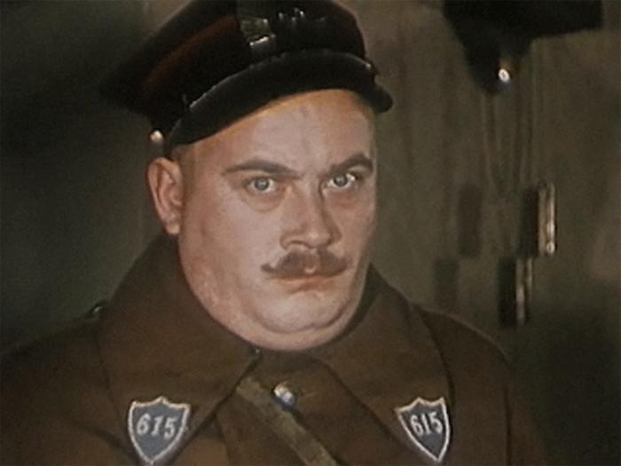 Евгений Моргунов в фильме «Рождённые бурей», 1957