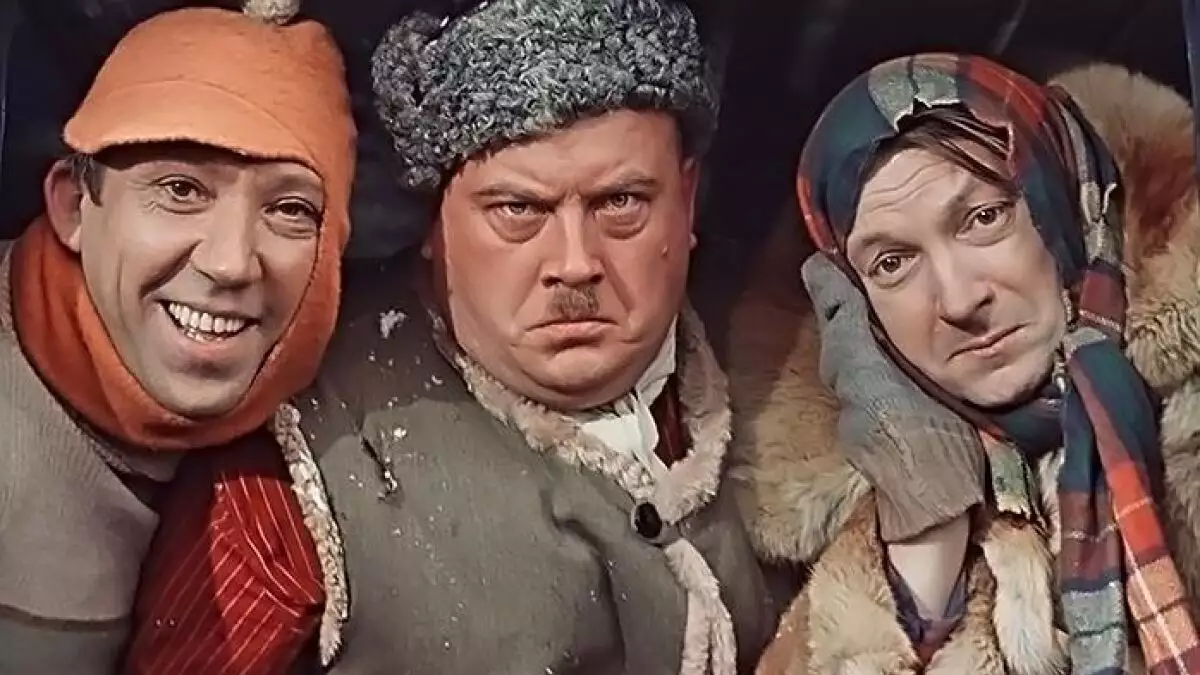 Кадр из фильма «Самогонщики», 1962