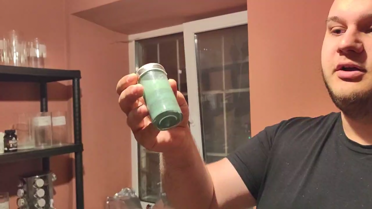 Нечто песок камней