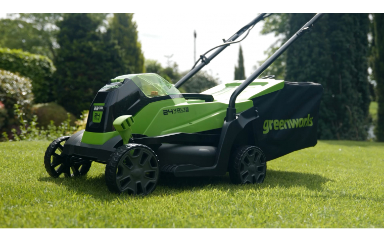 Greenworks GD24LM33