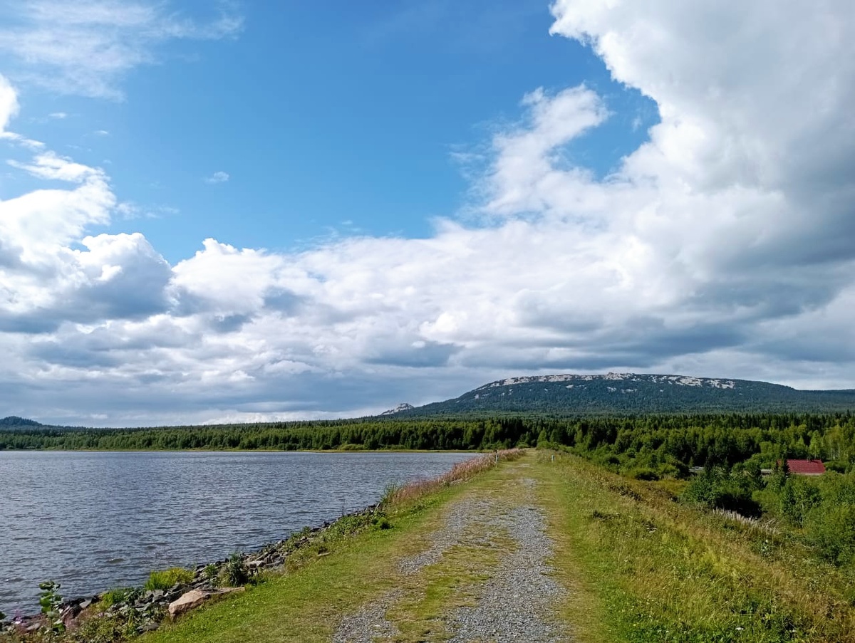 Зюраткуль