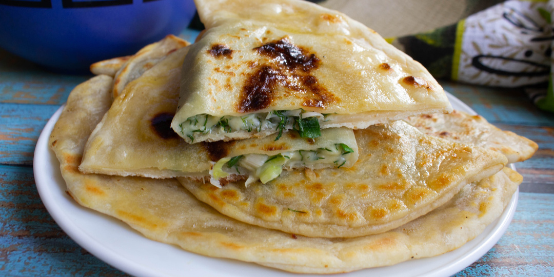 Как приготовить кутабы с зеленью и сыром