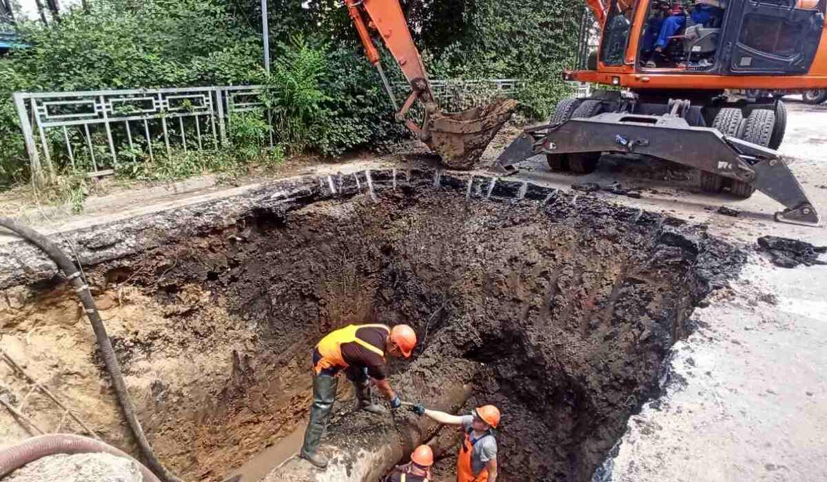 Оставившую 13 улиц без воды аварию устранили в Воронеже | Горком36 |  Воронеж | Дзен