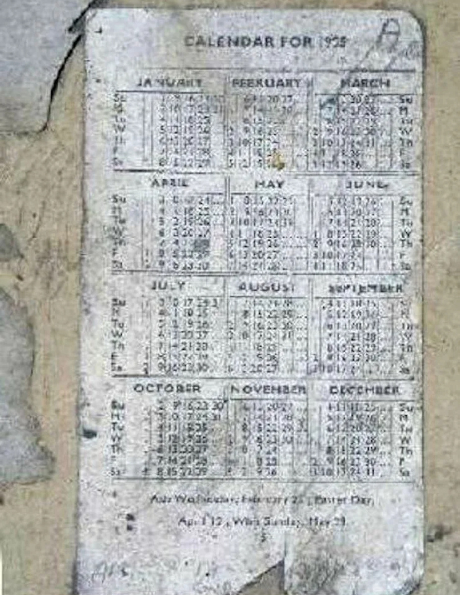 Тот самый календарь 1995 г.,  обнаруженный на месте приземления самолета