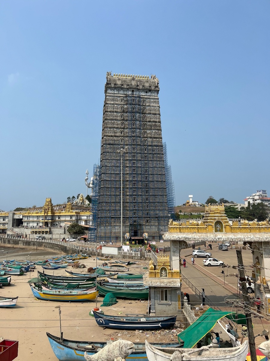 Вход в храмовый комплекс. 