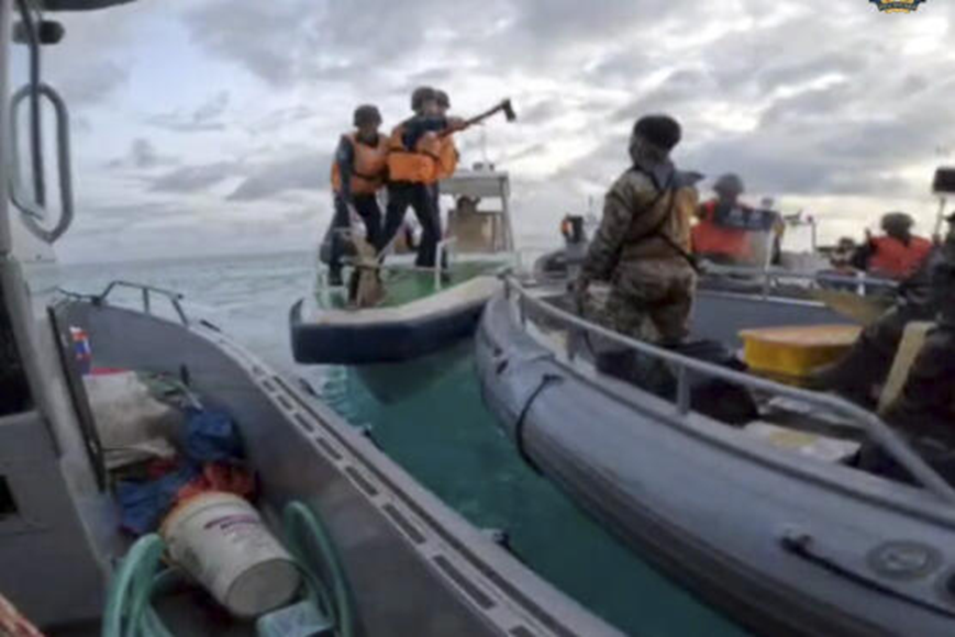 Стычка между китайскими и филиппинскими моряками