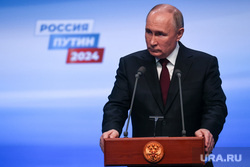 Владимир Путин предупредил, что РФ уничтожит врага в случае ответного ядерного удара. Фото: Владимир Андреев © URA.RU