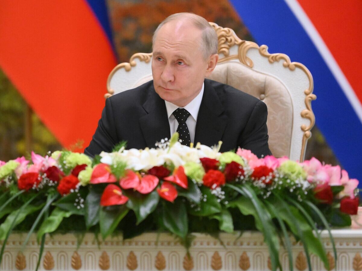    Президент России Владимир Путин во время подписания договора о всеобъемлющем стратегическом партнерстве между Российской Федерацией и Корейской Народно-Демократической Республикой и ряда двусторонних соглашений© РИА Новости / Кристина Кормилицына