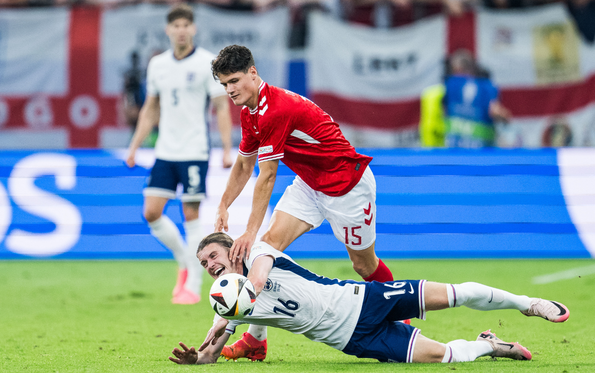 Датчане и англичане сыграли поделили очки. Фото: globallookpress