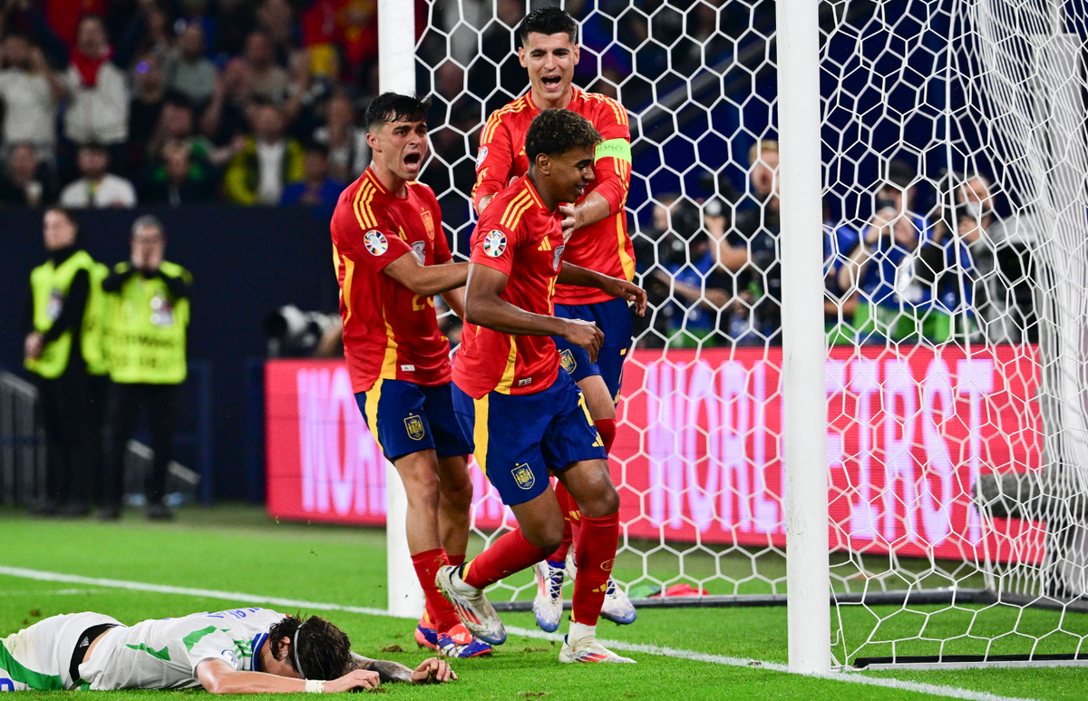 Испанцы владели солидным игровым преимуществом над итальянцами. Фото: globallookpress