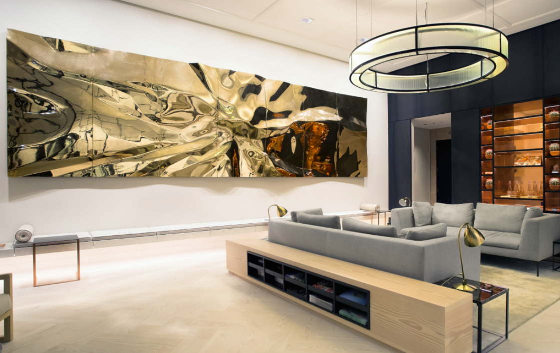 Хромированное панно в интерьере