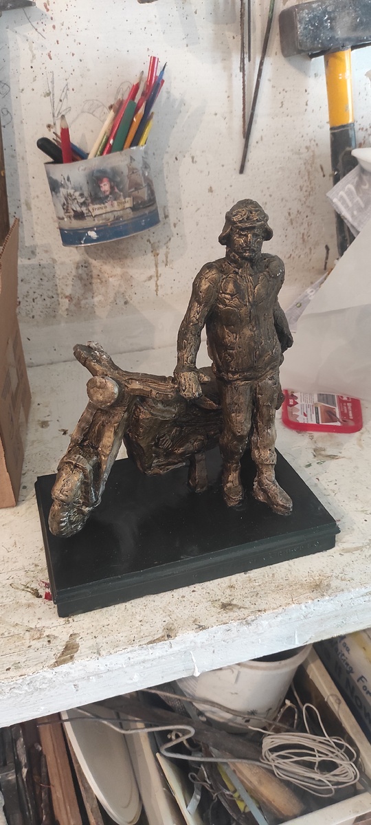 Памятник Можарову 