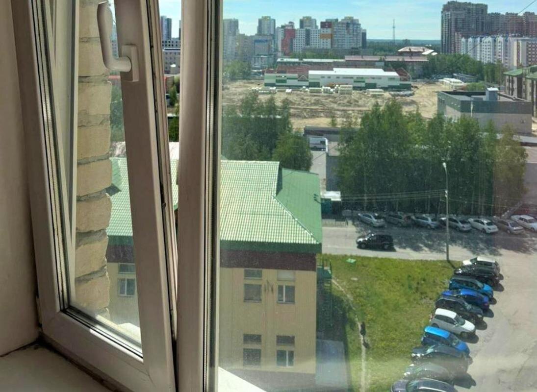    В Сургутской травмбольнице спасают детей, выпавших из окон