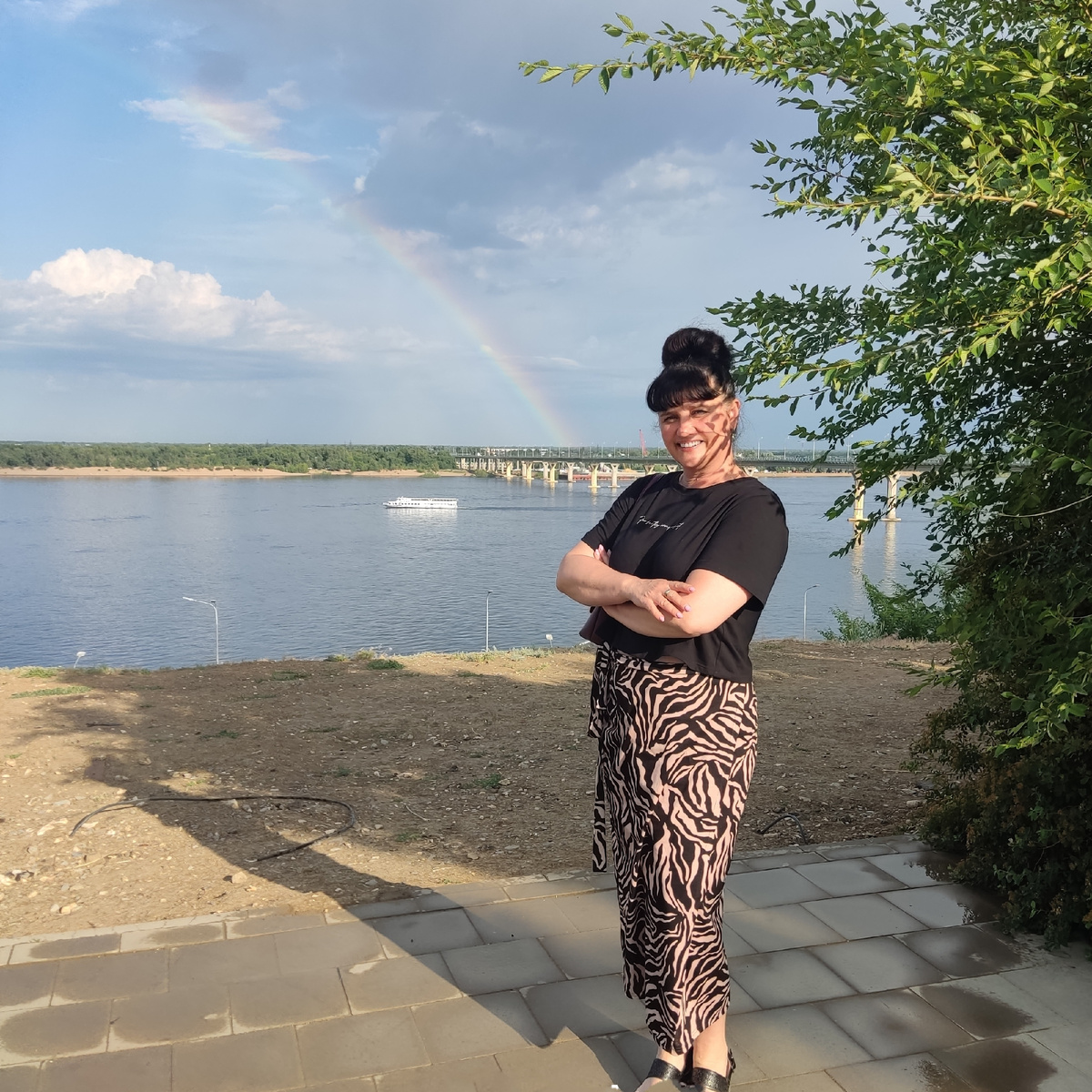 Прогулка по ЦПКиО в Волгограде, которая вызвала массу гнева в комментариях: Как - приехать в Волгоград, и поехать на пляж и в парк культуры? Какое кощунство(((