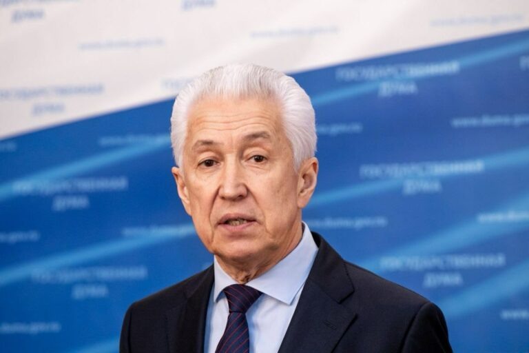    «Единая Россия» внесла законопроект об индексации пенсий работающим пенсионерам Андрей Севостьянов