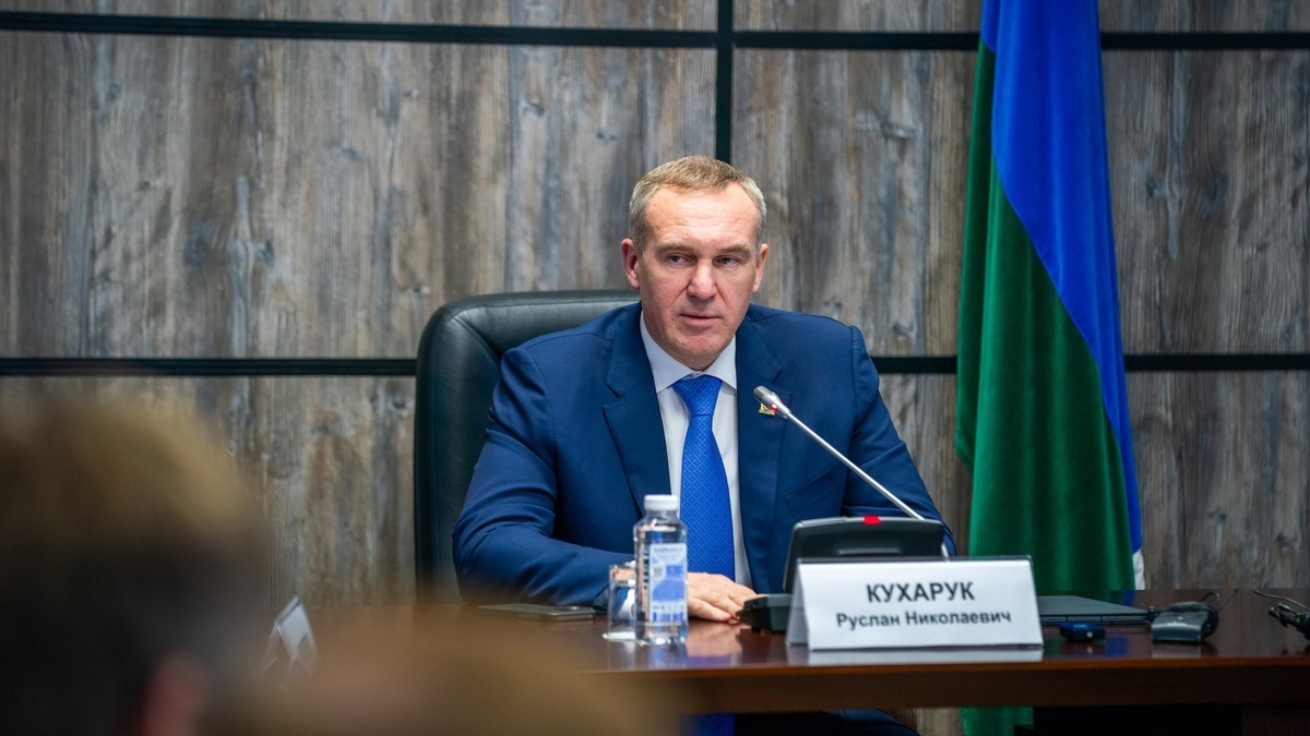    Руслан Кухарук проведет рабочие встречи с руководством и общественностью Ханты-Мансийска