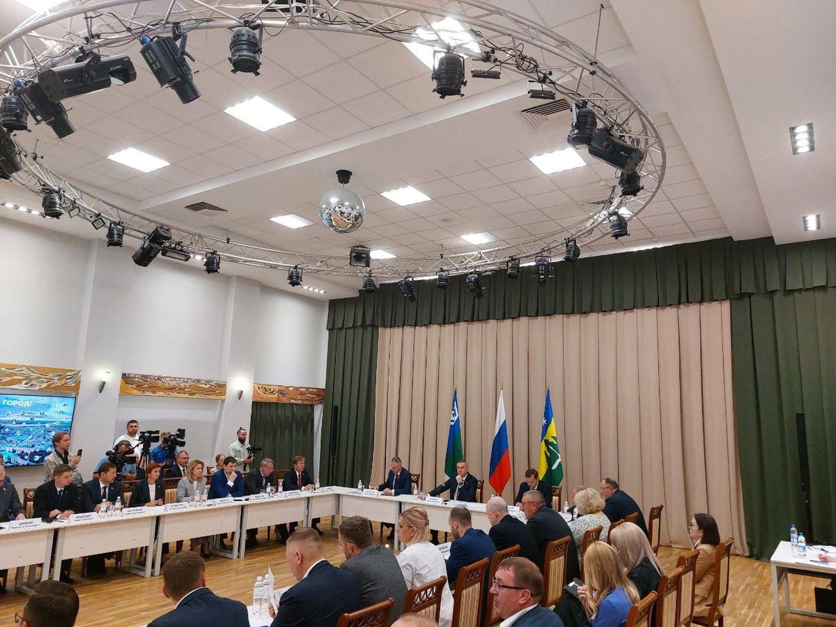    Руслан Кухарук: молодёжь должна рассказать, какие объекты ей нужны