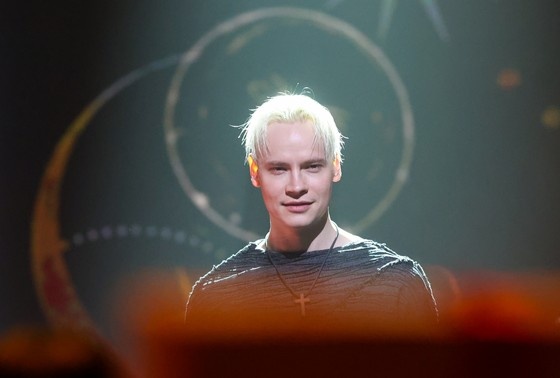    Певец SHAMAN (Ярослав Дронов)