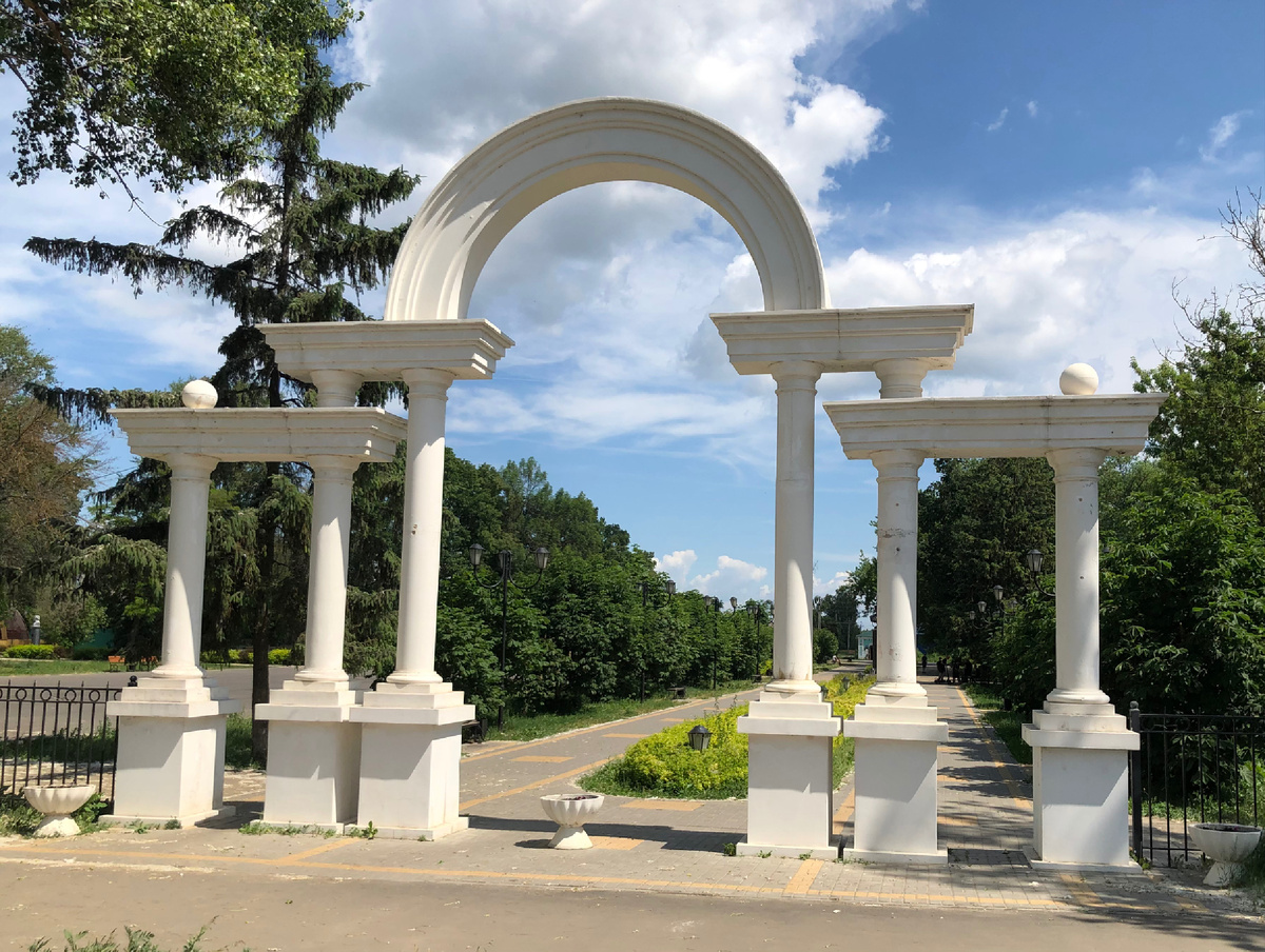 Старинная входная группа