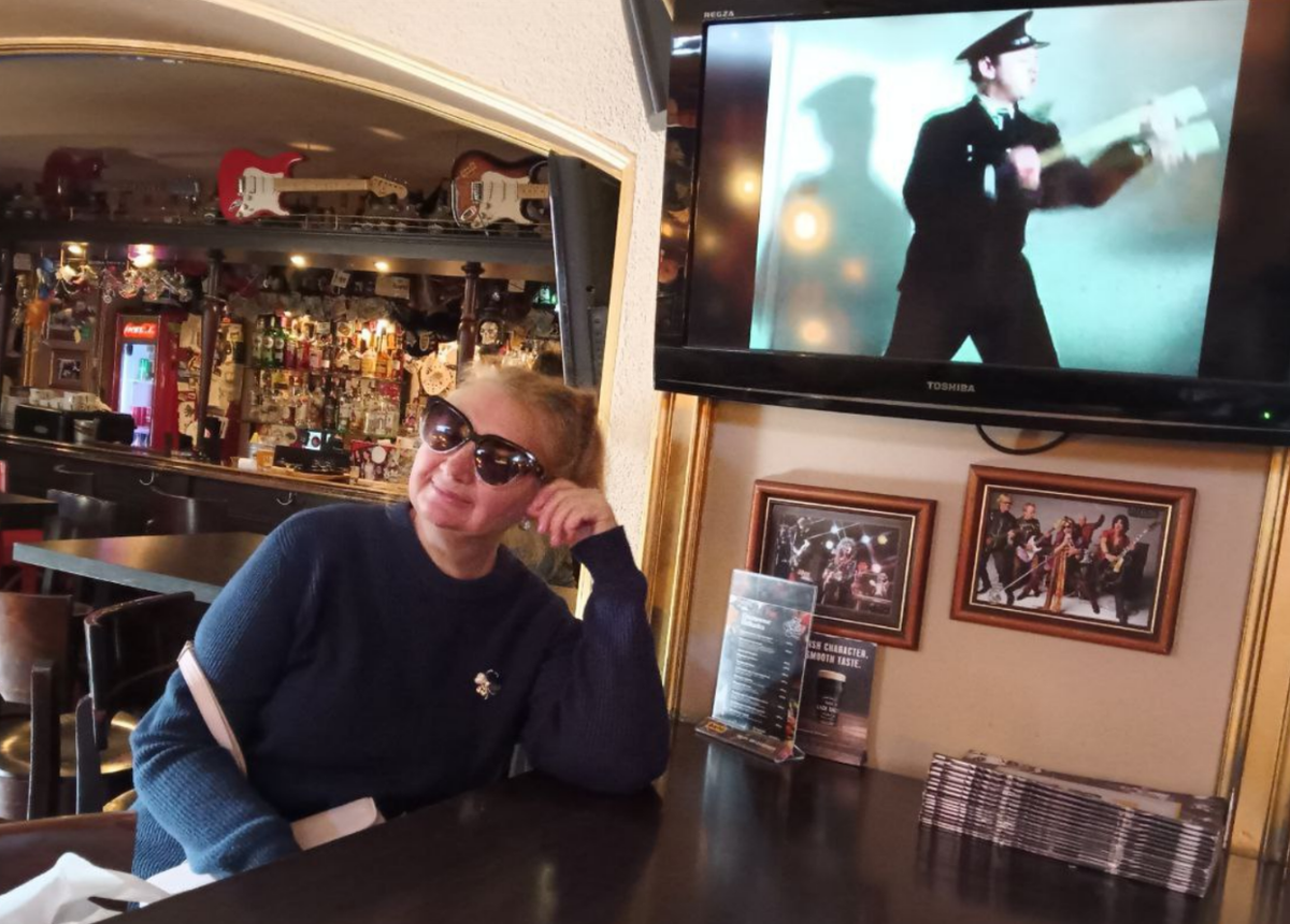 А вот и Галина. 