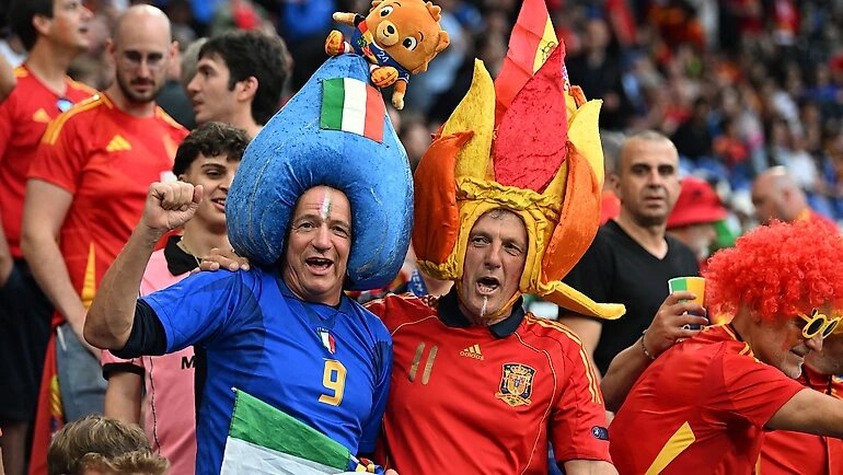 Две стихии: Лед и Пламя.