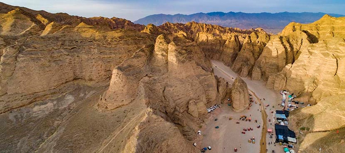 Каменный лес Хуанхэ, провинция Ганьсу. Фото: sixthtone.com