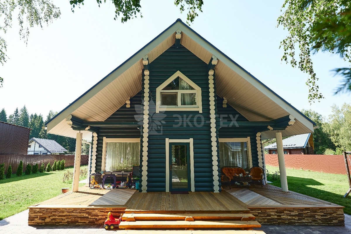 Листайте галерею - фасад дома Сосновый бор 