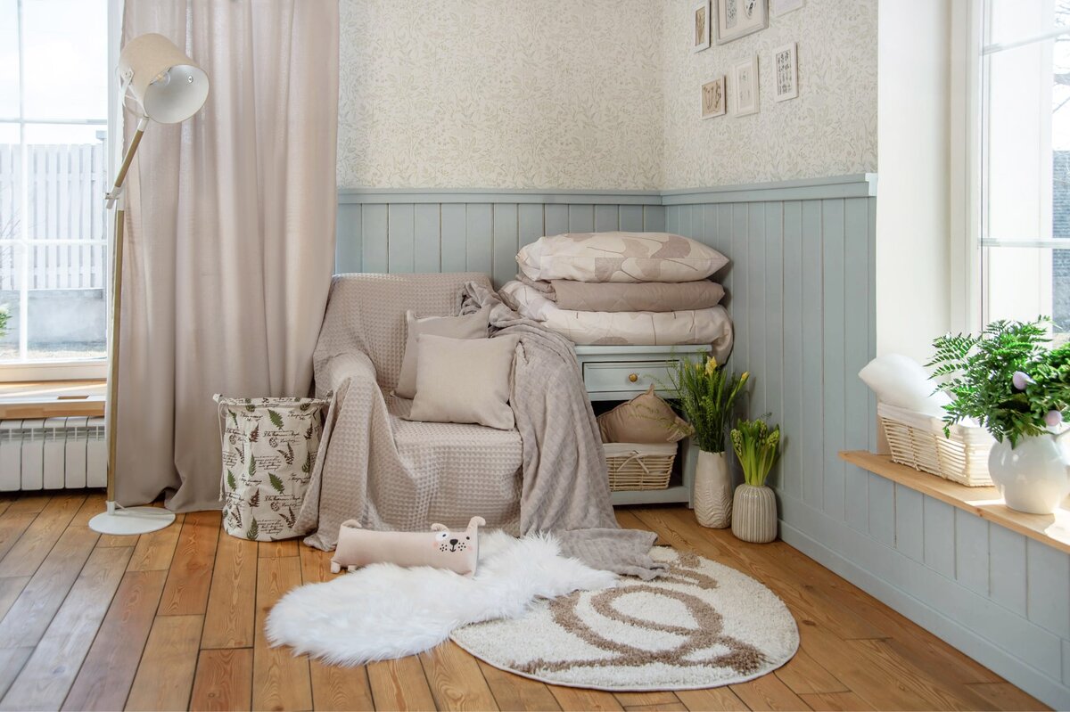 Кто сказал, что семейный домик на даче создан для складирования старых предметов и утомительных работ на участке?