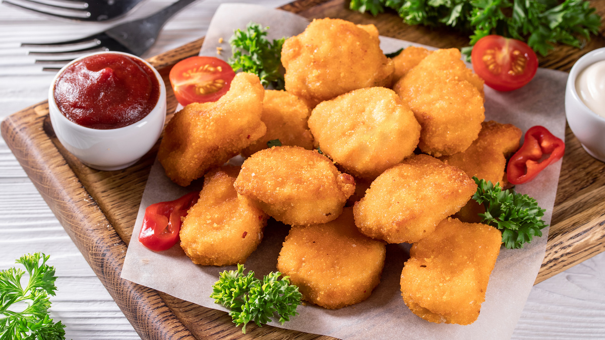 Вкусные наггетсы ТМ «ЕРМОЛИНО»