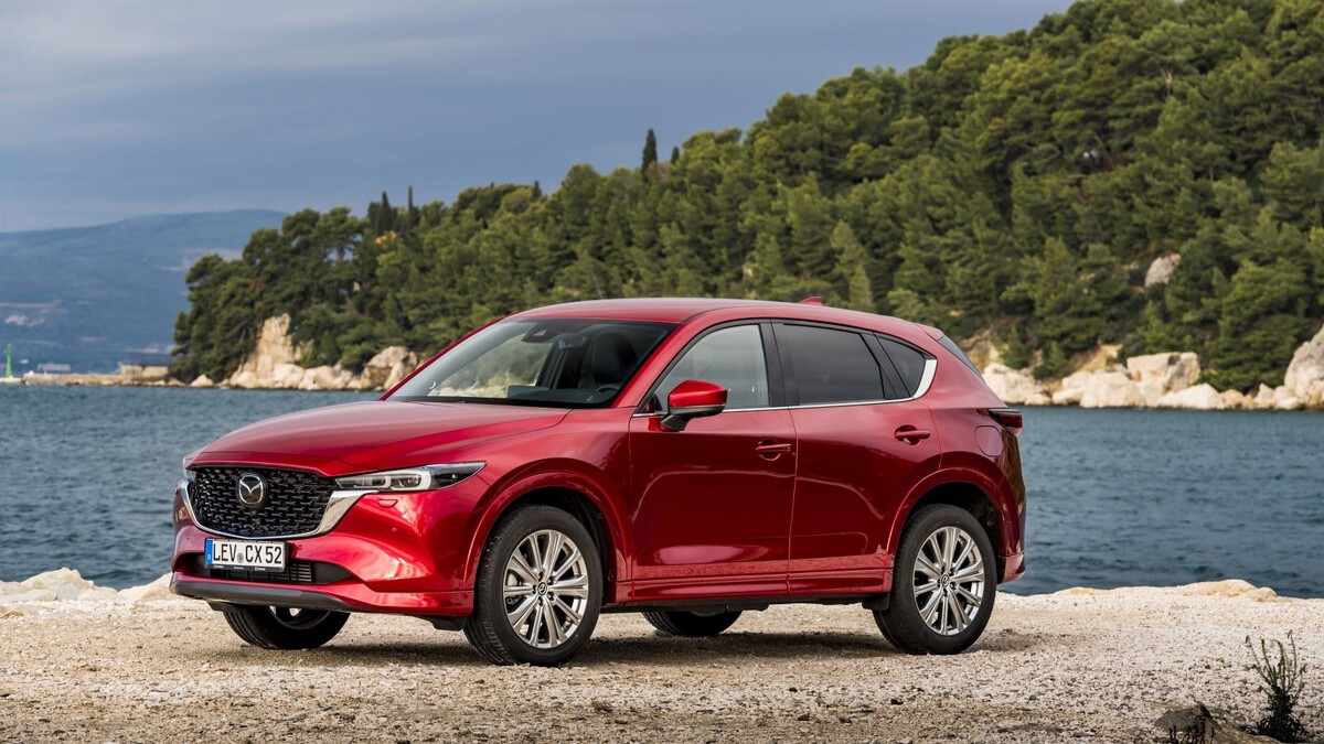 Модели Mazda заняли три первых места в рейтинге самых проверяемых марок и моделей онлайн-сервиса Автотека.