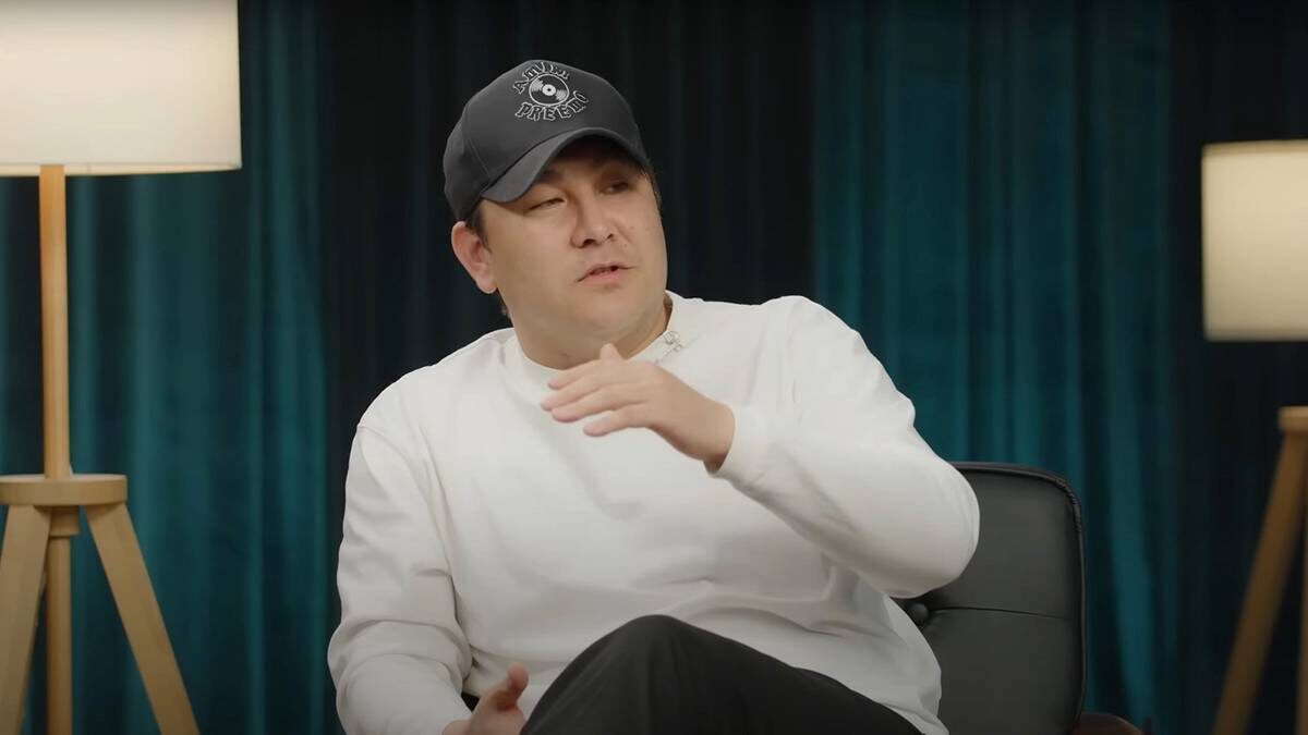 Бывает состояние души. Мужские попытки задеть мем. Чуть чуть не задел. Когда человек пытается задеть. Задеть чувства.